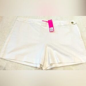 NWT Lilly Pulitzer ALESSI STRETCH SHORTS white size 16